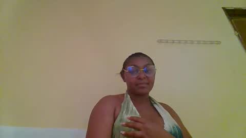 Snapshot of sexy_pretty_cherry chatting on 09.18.25 Cherry online show from 09.18.25