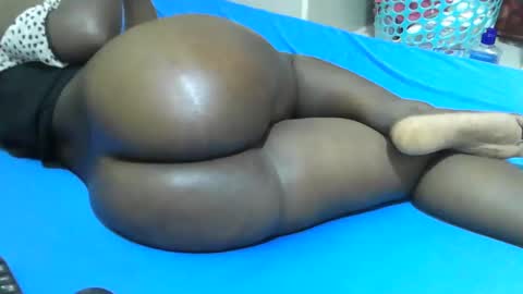 Sexy Quincy online show from 12.20.24