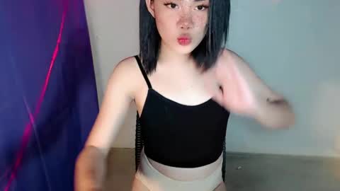 Snapshot of sexy_rc18 chatting on 02.12.25 RC online show from 02.12.25