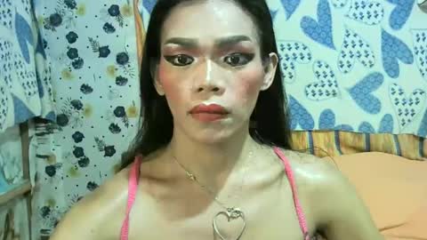 Snapshot of sexy_scarlet69 chatting on 06.19.26 scarlet online show from 06.19.26