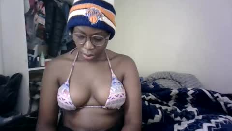 sexy_tatty2 online show from 10.07.25