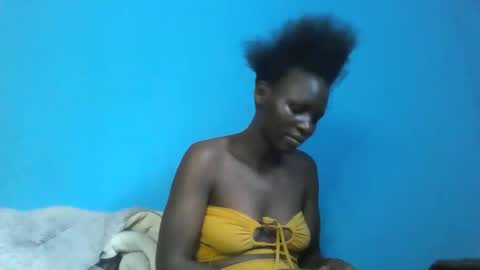 Snapshot of sexy_titz chatting on 02.22.25 sexy_titz online show from 02.22.25