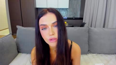 Lou online show from 01.16.25