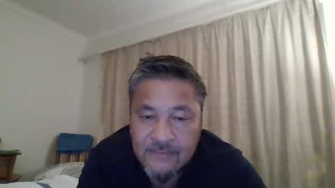 Dee online show from 02.13.25