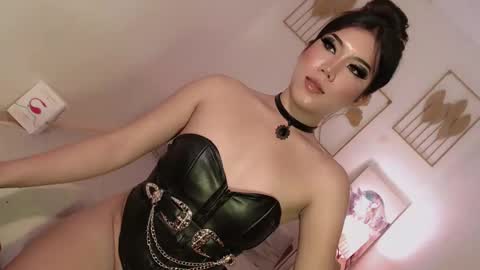 Snapshot of sexybaby2999 chatting on 02.09.25 Lexie online show from 02.09.25