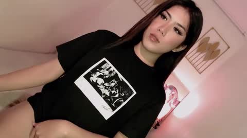 Snapshot of sexybaby2999 chatting on 02.26.25 Lexie online show from 02.26.25