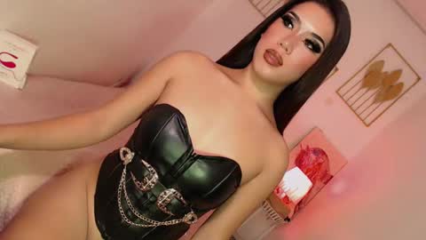 Snapshot of sexybaby2999 chatting on 03.08.25 Lexie online show from 03.08.25