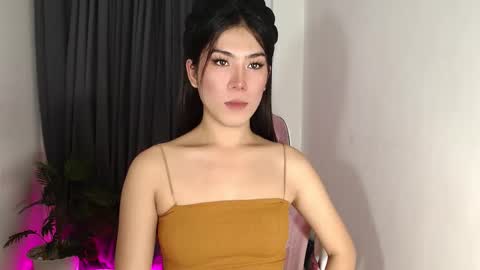 Snapshot of sexybaby2999 chatting on 10.03.25 Lexie online show from 10.03.25