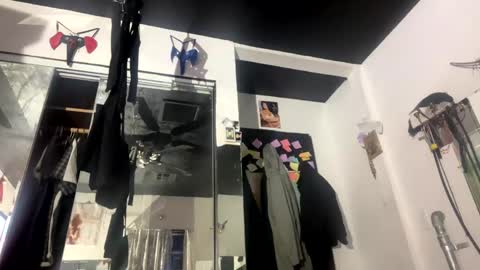 sexybeaner1134 online show from 12.25.24