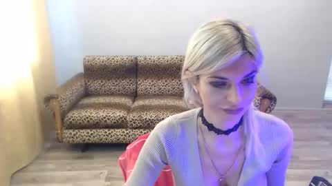 sexybeatriice online show from 11.26.25