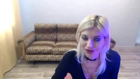 sexybeatriice online show from 11.29.25