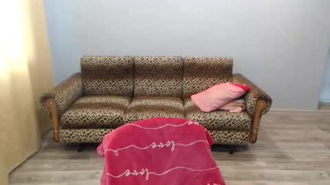 Snapshot of sexybeatriice chatting on 12.18.25 sexybeatriice online show from 12.18.25