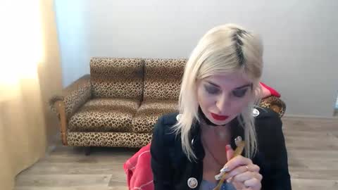 Snapshot of sexybeatriice chatting on 01.15.26 sexybeatriice online show from 01.15.26