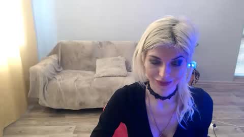 Snapshot of sexybeatriice chatting on 03.24.26 sexybeatriice online show from 03.24.26