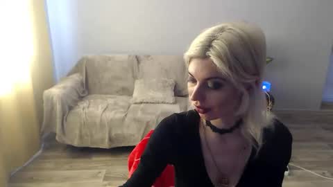 Snapshot of sexybeatriice chatting on 03.26.26 sexybeatriice online show from 03.26.26