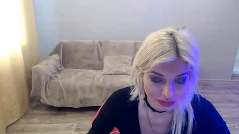 Snapshot of sexybeatriice chatting on 03.28.26 sexybeatriice online show from 03.28.26