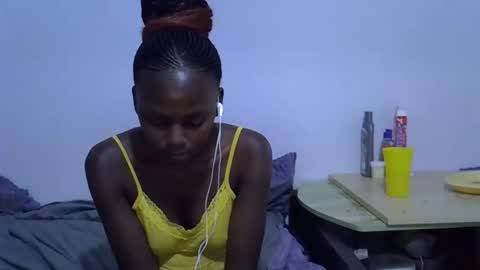 Snapshot of sexybeiby1 chatting on 04.15.26 sexybeiby1 online show from 04.15.26