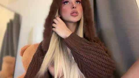 Seraphina Blaze online show from 04.11.26
