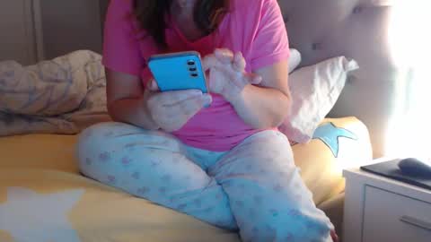 Sexyblonde4u58 online show from 12.25.24