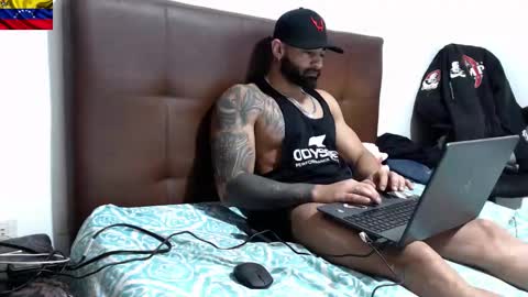 Snapshot of sexybody3224 chatting on 02.02.26 said online show from 02.02.26