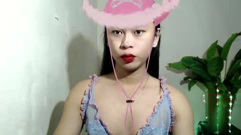 Snapshot of sexycale23 chatting on 01.25.25 hunting CALEfornian online show from 01.25.25