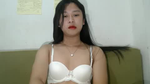 Snapshot of sexycale23 chatting on 10.26.25 hunting CALEfornian online show from 10.26.25