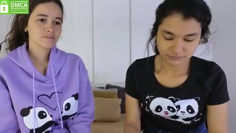 Snapshot of sexychanell_18 chatting on 03.17.26 chanell and yina online show from 03.17.26
