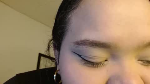 Snapshot of sexychubbyy chatting on 11.20.25 Eva online show from 11.20.25