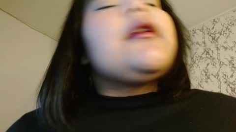 Snapshot of sexychubbyy chatting on 11.24.25 Eva online show from 11.24.25