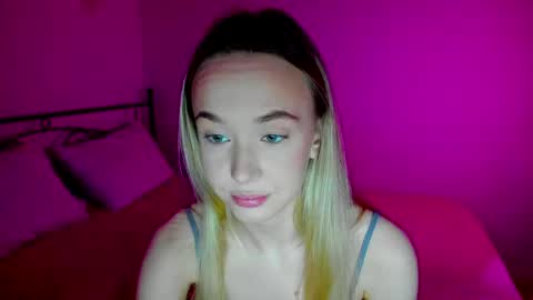 Sophia online show from 03.01.25