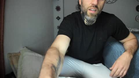 Antonioylola online show from 01.05.25