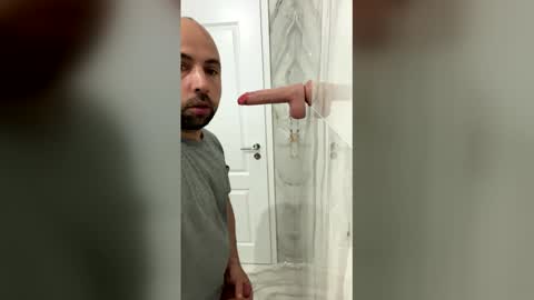 Snapshot of sexycouple_1026 chatting on 03.29.26 sexycouple_1026 online show from 03.29.26