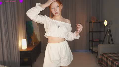 Snapshot of sexycutegirs chatting on 01.10.26 Hello my name is Merry every 200 subs - Hot show Fav patterns 577123 pvt open online show from 01.10.26