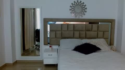 DAKOTA online show from 02.04.25