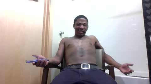 Snapshot of sexydavido chatting on 11.07.25 TreySexxxy online show from 11.07.25