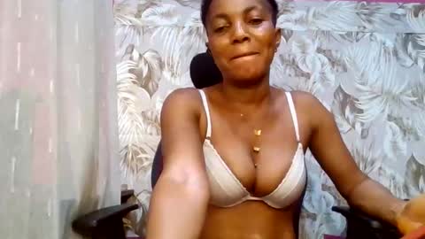Snapshot of sexydoll32 chatting on 05.30.26 sexydoll32 online show from 05.30.26