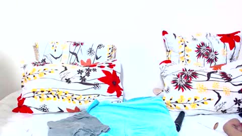 Snapshot of sexyebonylove89 chatting on 09.27.25 sexyebonylove89 online show from 09.27.25