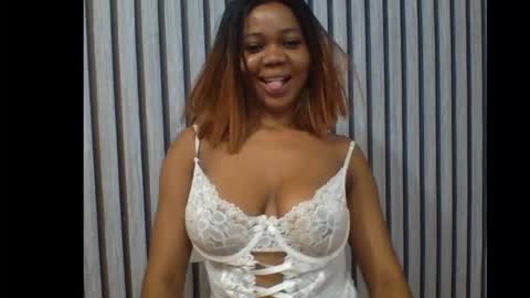 sexyeye368293 online show from 11.23.25