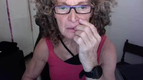 Snapshot of sexyfit58 chatting on 12.08.24 SexyFit58 online show from 12.08.24