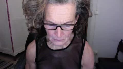 Snapshot of sexyfit58 chatting on 01.19.25 SexyFit58 online show from 01.19.25