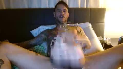 Sexy Fit Daddy online show from 03.27.26