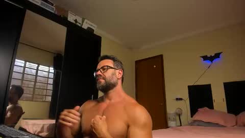 Snapshot of sexyflightz chatting on 12.14.25 chris online show from 12.14.25