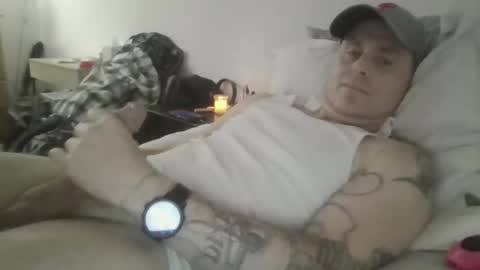 Snapshot of sexyfredy7722 chatting on 11.08.25 sexyfredy7722 online show from 11.08.25