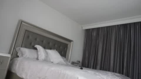 Snapshot of sexygirlforyouuu chatting on 12.29.24 Vanessa online show from 12.29.24