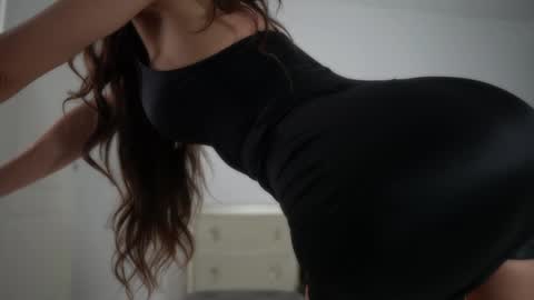 Snapshot of sexygirlforyouuu chatting on 01.25.25 Vanessa online show from 01.25.25