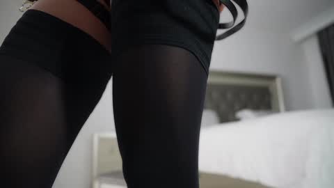 Snapshot of sexygirlforyouuu chatting on 11.21.25 Vanessa online show from 11.21.25