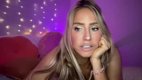 Ashley Love online show from 01.08.25