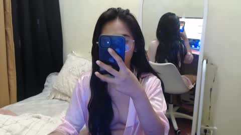 Snapshot of sexyhotangelyn chatting on 02.18.25 sexyhotangelyn online show from 02.18.25