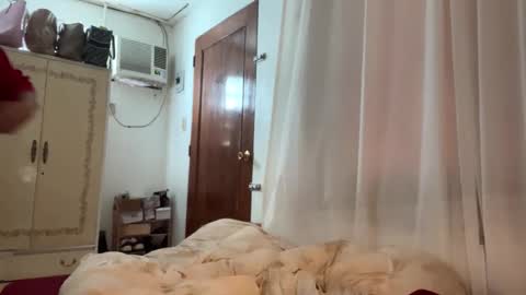 Snapshot of sexyhotangelyn chatting on 10.10.25 sexyhotangelyn online show from 10.10.25