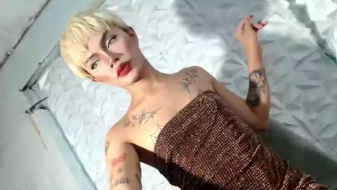 Snapshot of sexyhotbabe18 chatting on 02.01.26 sexyhotbabe18 online show from 02.01.26